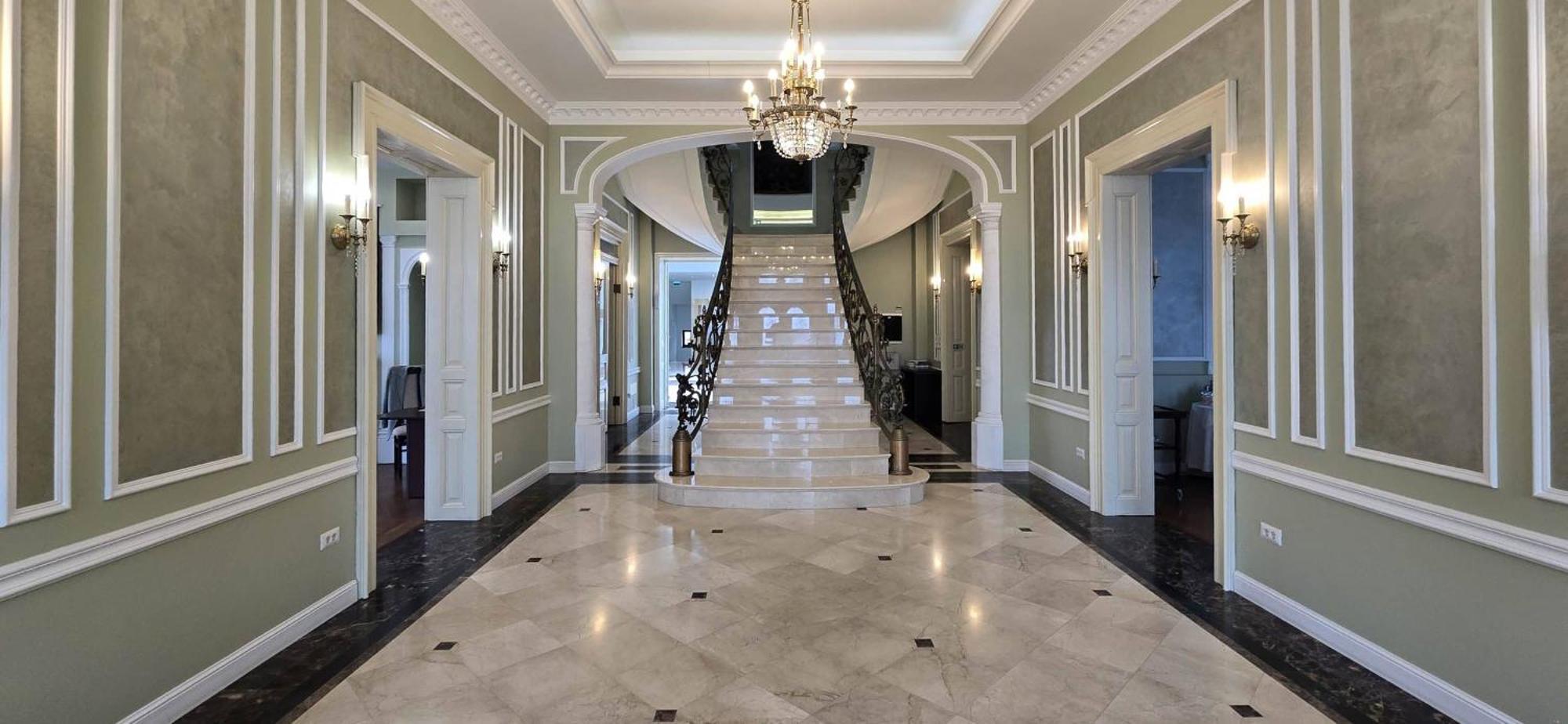Green Park Boutique Hotel Фокшаны Экстерьер фото